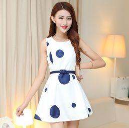 女孩礼物成人裙子视频